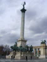 17 Monumentul Milenium - Piata Eroilor